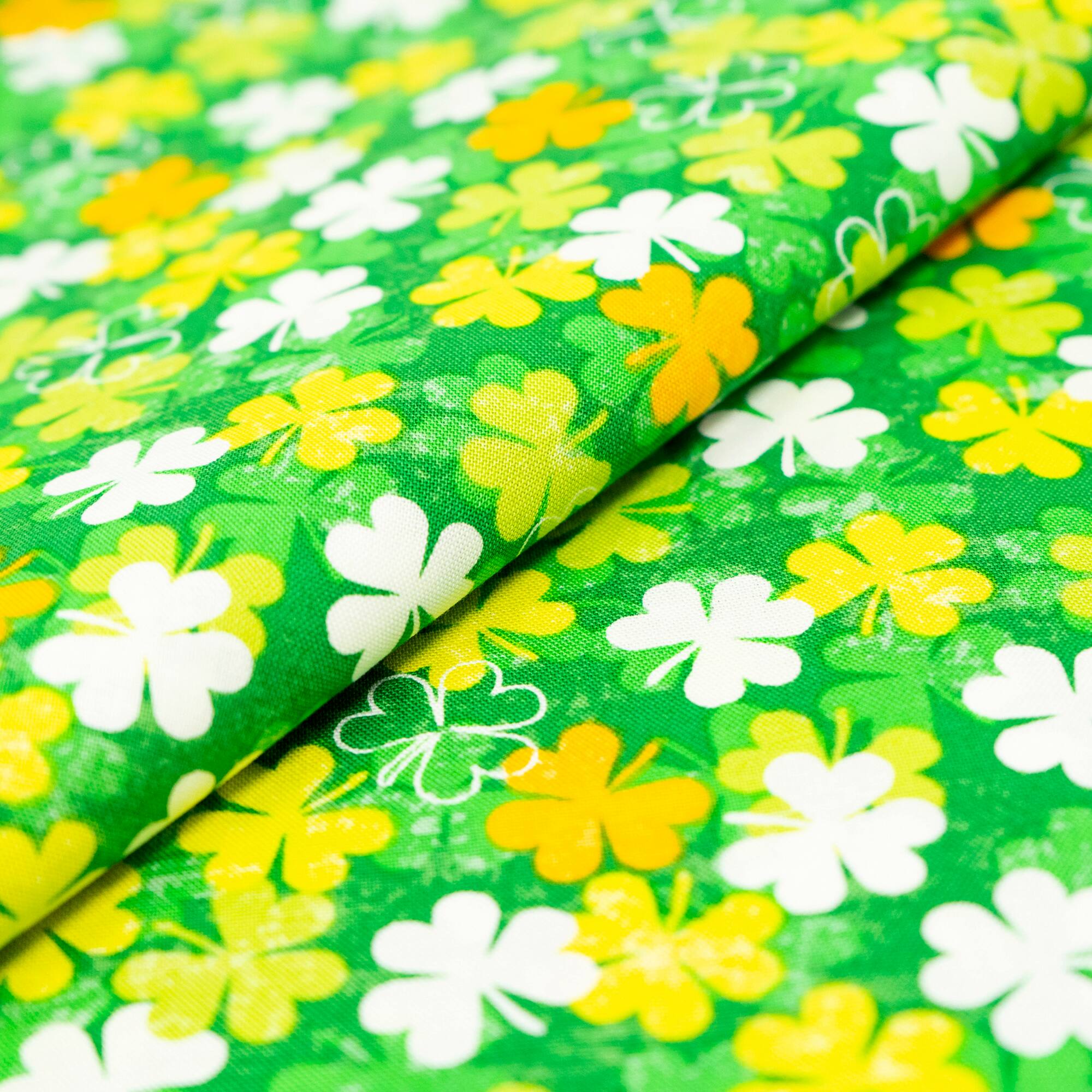 SINGER St. Patrick's Shamrock Cotton Fabric
